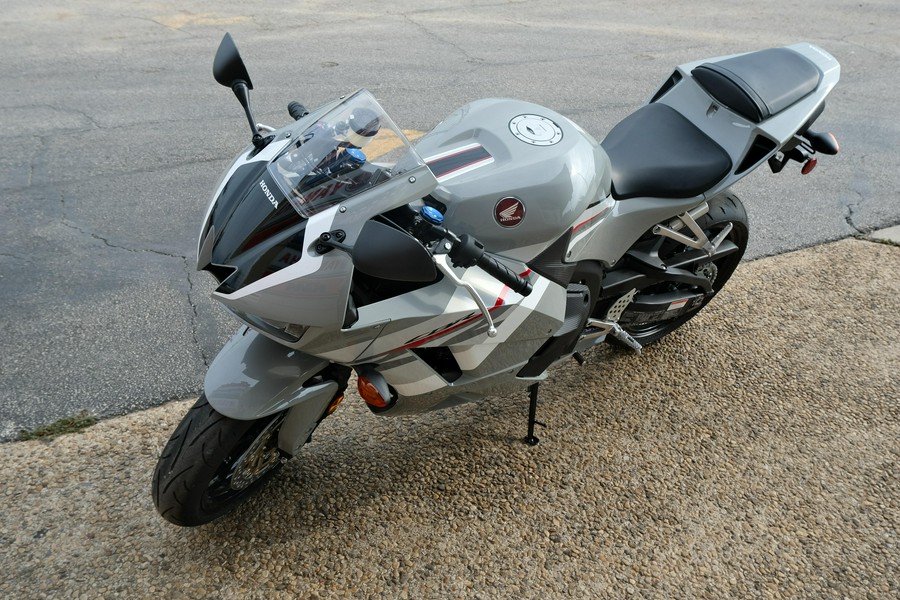 2026 HONDA CBR600RR ABS