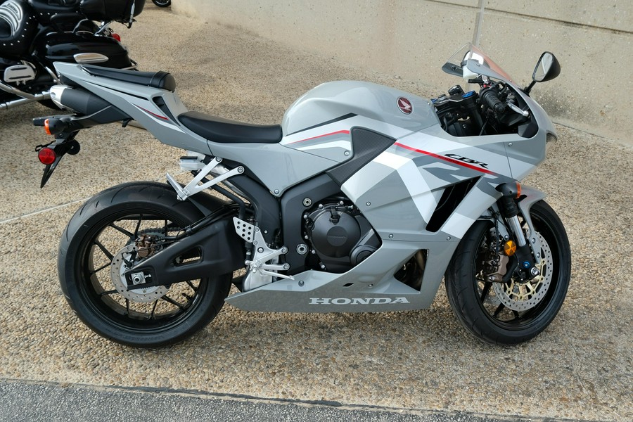 2026 HONDA CBR600RR ABS