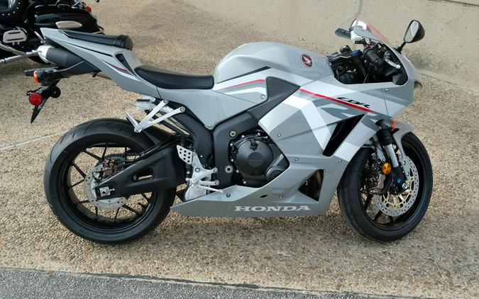 2026 HONDA CBR600RR ABS