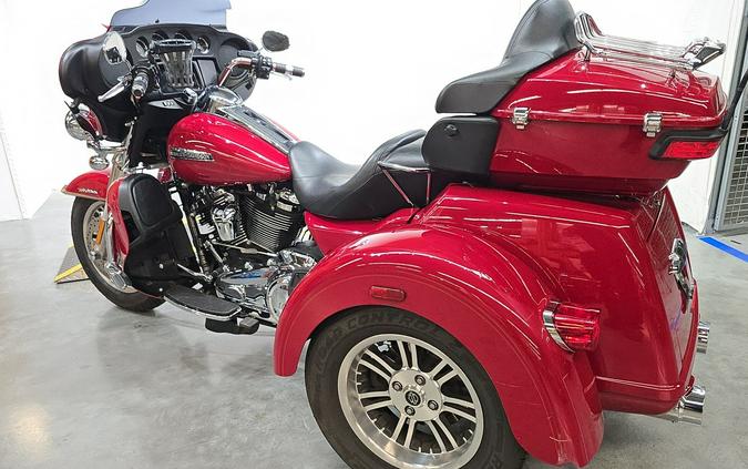 FLHTCUTG 2021 Tri Glide® Ultra