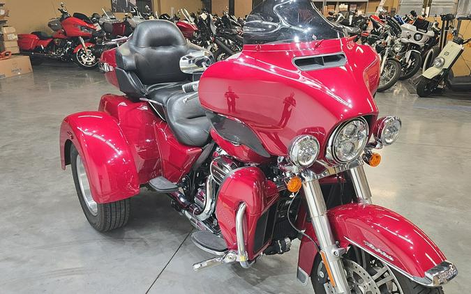 FLHTCUTG 2021 Tri Glide® Ultra