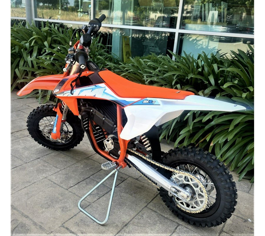 2024 KTM SX-E3