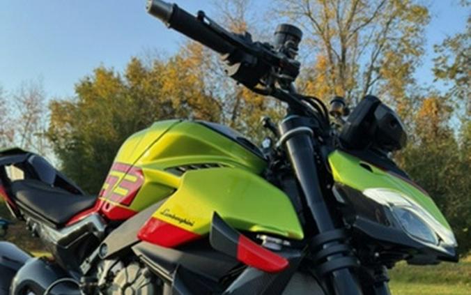 2023 DUCATI Steetfighter V4 Lamborghini Livery