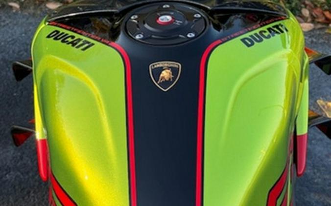 2023 DUCATI Steetfighter V4 Lamborghini Livery