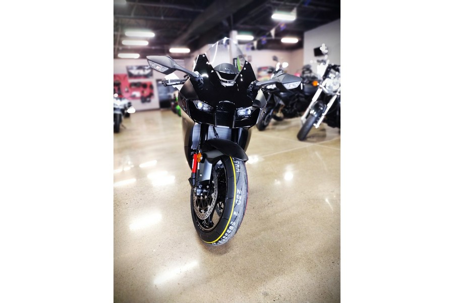 2025 Kawasaki Ninja® ZX™-10R ABS