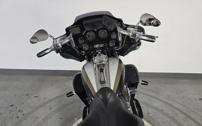 2013 Harley-Davidson® FLHTCUSE8 - CVO™ Ultra Classic® Electra Glide®