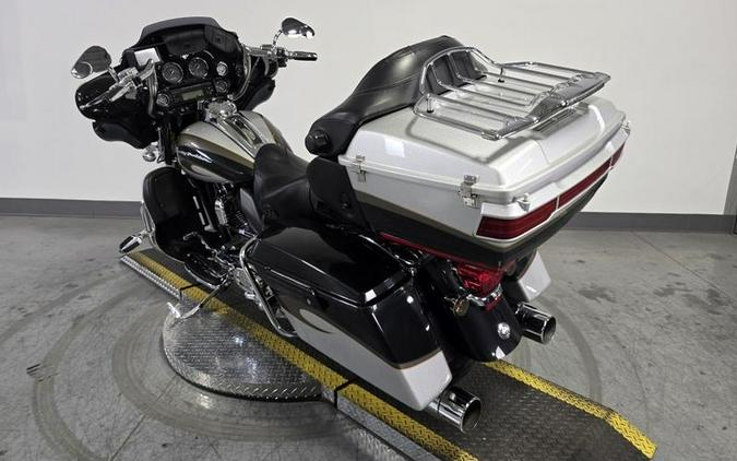2013 Harley-Davidson® FLHTCUSE8 - CVO™ Ultra Classic® Electra Glide®