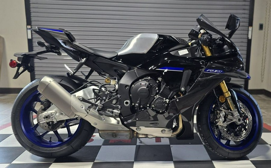 2026 Yamaha YZF-R1M