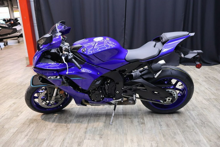 2026 Yamaha YZF-R1