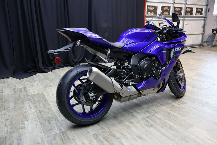 2026 Yamaha YZF-R1