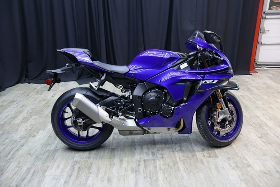 2026 Yamaha YZF-R1