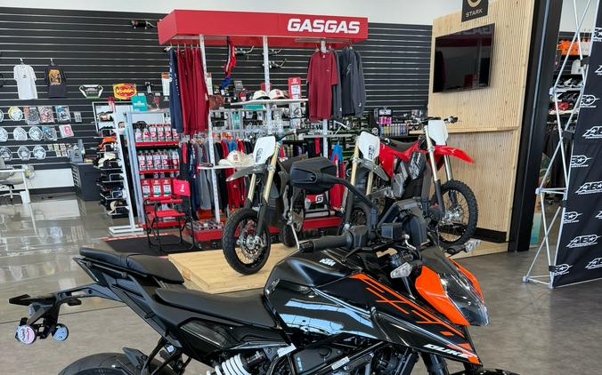 2026 KTM 250 Duke