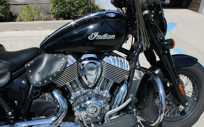 2022 Indian Motorcycle® Super Chief® Dark Horse® Black Metallic