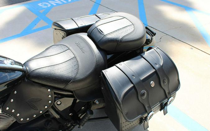 2022 Indian Motorcycle® Super Chief® Dark Horse® Black Metallic