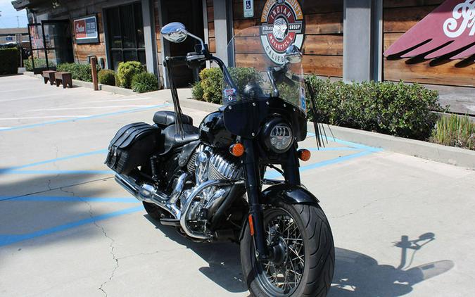 2022 Indian Motorcycle® Super Chief® Dark Horse® Black Metallic