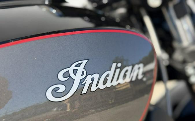 2018 Indian Scout Sixty ABS Thunder Black / Titanium Metallic