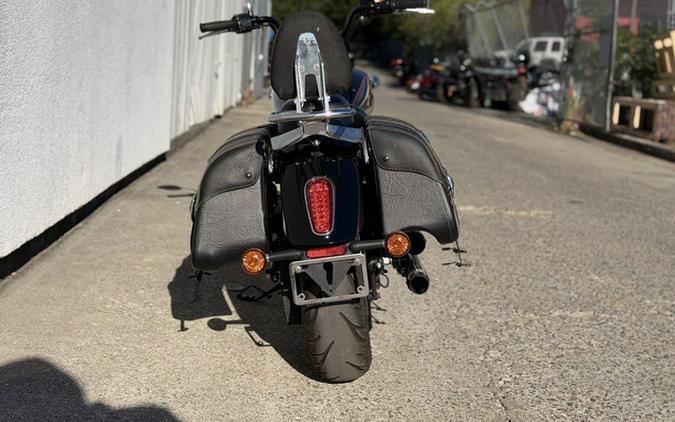 2018 Indian Scout Sixty ABS Thunder Black / Titanium Metallic