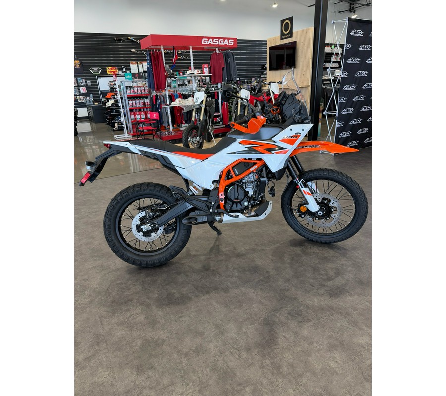 2026 KTM 390 Adventure R