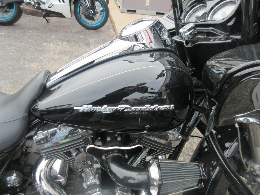 2015 HARLEY-DAVIDSON ROAD GLIDE SPECIAL