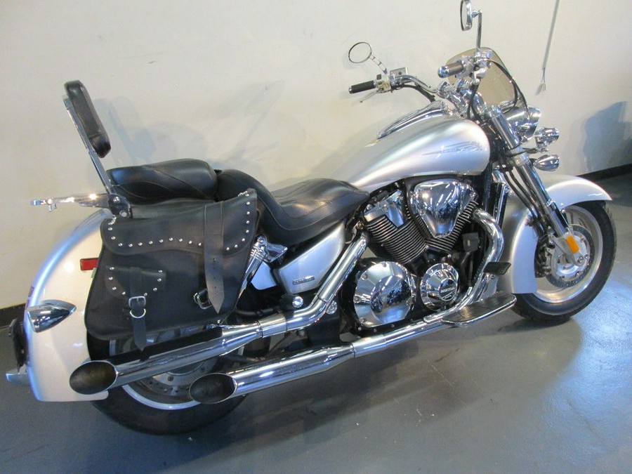 2005 Honda® VTX™ 1800N Spec 3