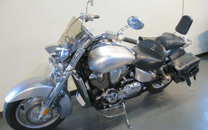 2005 Honda® VTX™ 1800N Spec 3