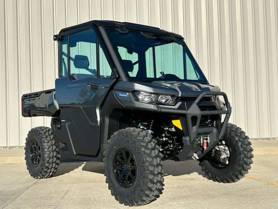 2024 Can-Am Defender Limited HD10