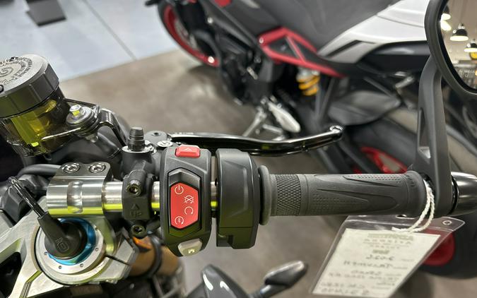 2026 Triumph Speed Triple 1200 RX