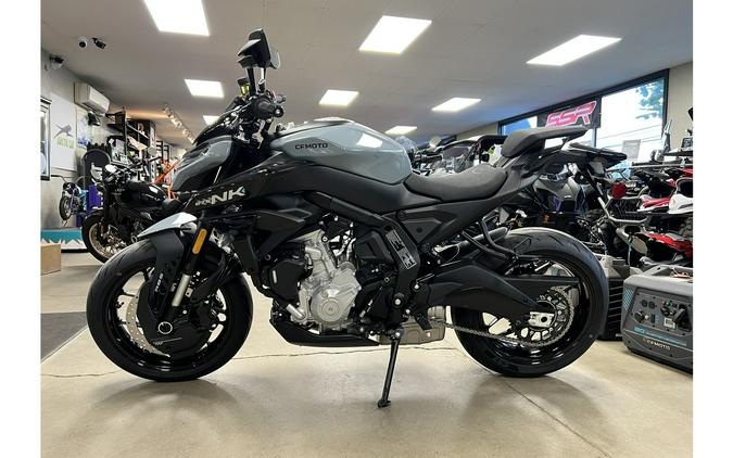 2026 675NK - CFMOTO