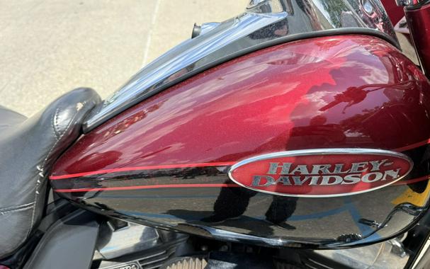 2011 Harley-Davidson® CVO™ Road Glide® Ultra