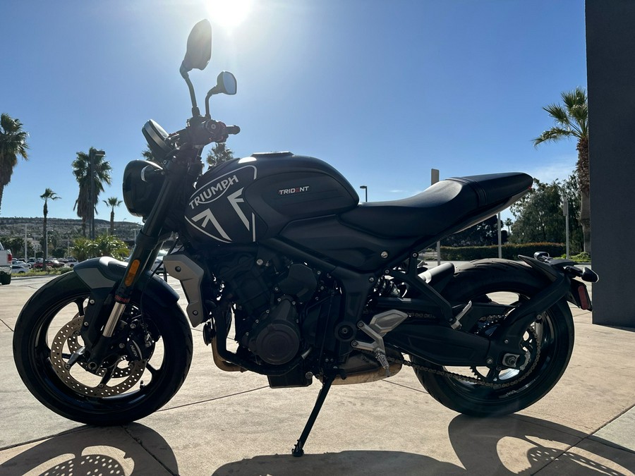 2022 TRIUMPH TRIDENT 660