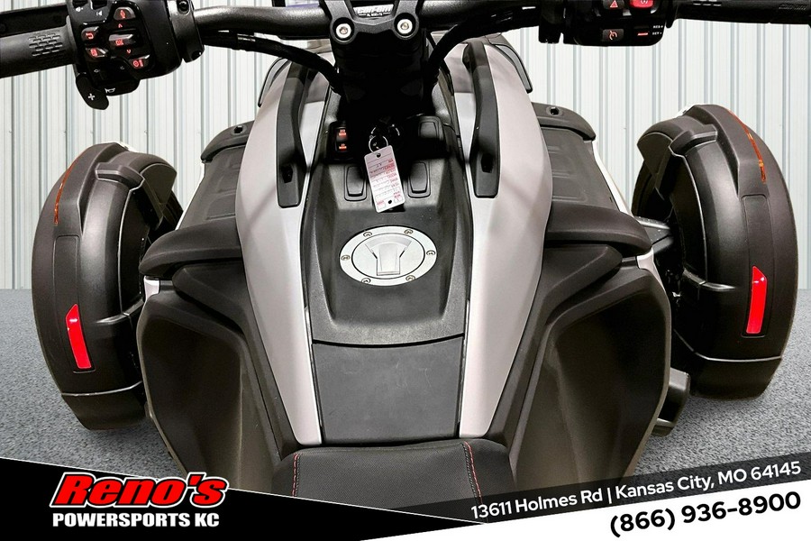 2025 Can-Am Canyon XT