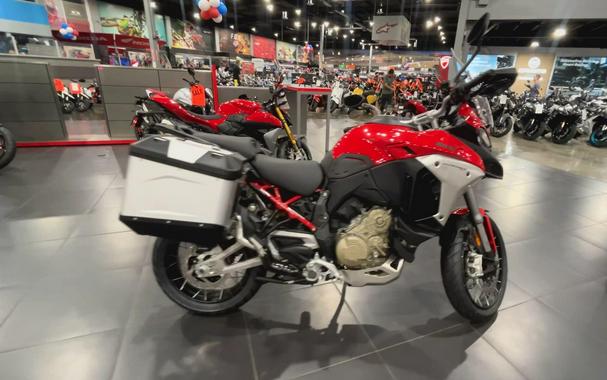 2025 Ducati MULTISTRADA V4 RALLY TRAVEL & RADAR SPOKED WHEELS
