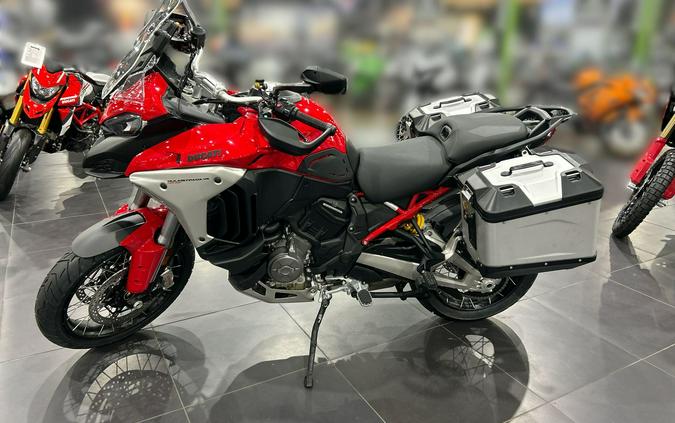 2025 Ducati MULTISTRADA V4 RALLY TRAVEL & RADAR SPOKED WHEELS