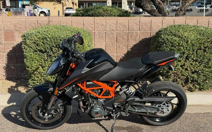 2023 KTM 390 Duke