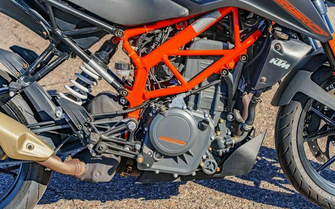 2023 KTM 390 Duke