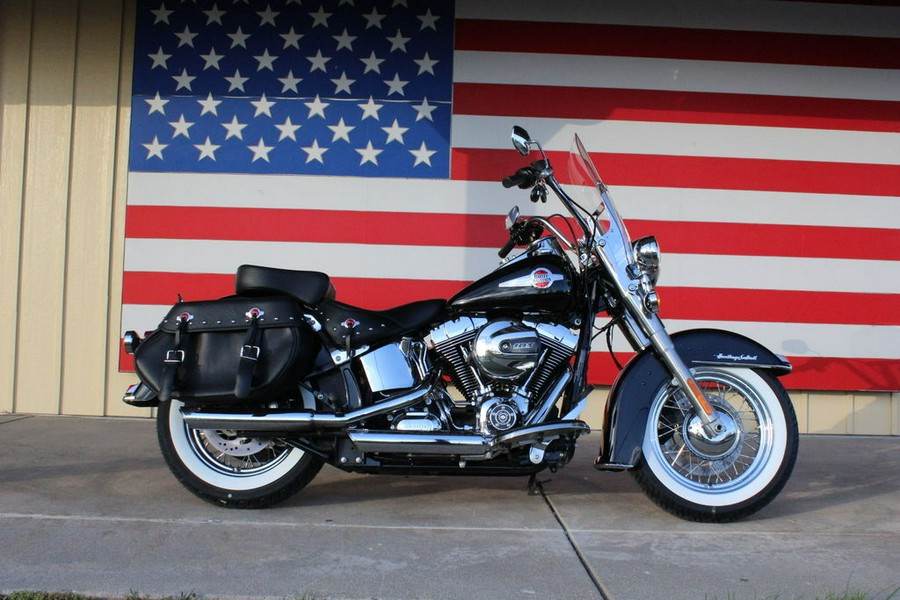 2016 Harley-Davidson® FLSTC - Heritage Softail® Classic