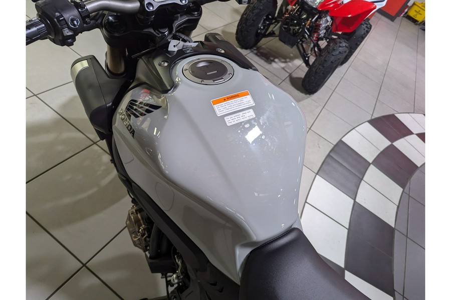 2025 Honda CB650R E-Clutch