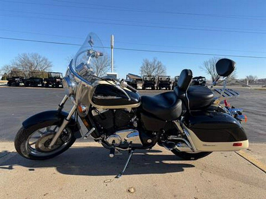 1998 Honda VT1100CT SHADOW TOURER