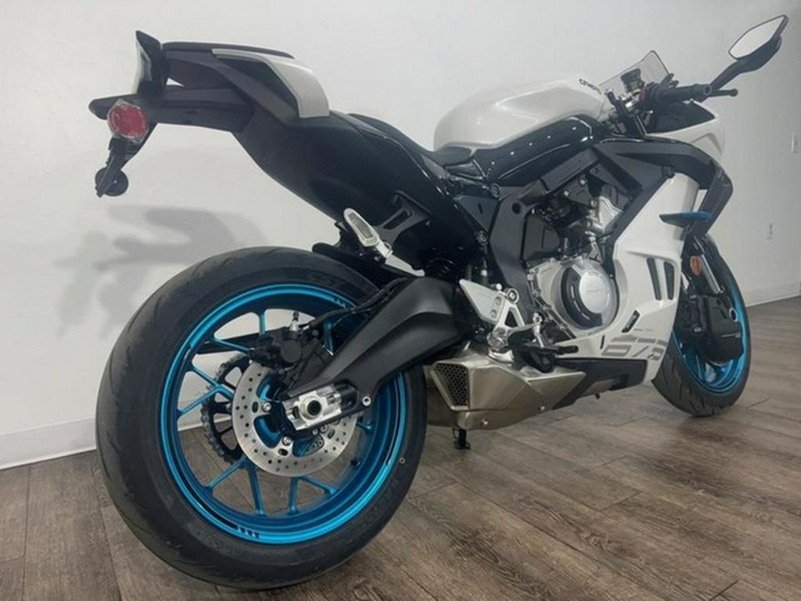 2026 CFMOTO SS 675