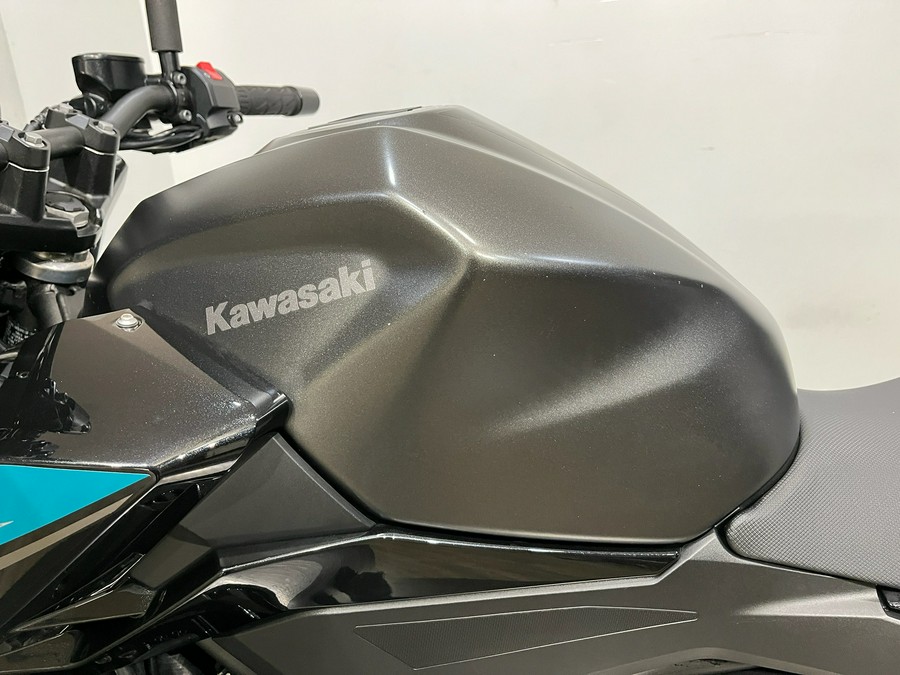 2023 Kawasaki Z400 ABS