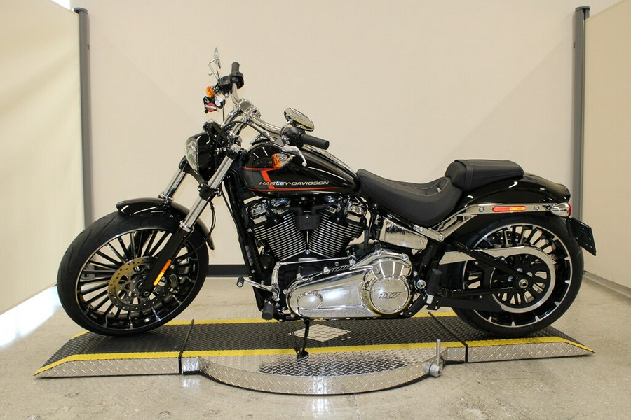 New 2024 Harley-Davidson Breakout 117 Cruiser FXBR Motorcycle For Sale In Miami, Florida