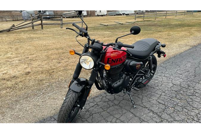 2024 Royal Enfield HUNTER 350 - REBEL RED