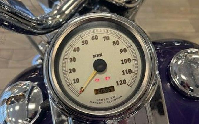 2002 Harley-Davidson FLHRCI Road King® Classic