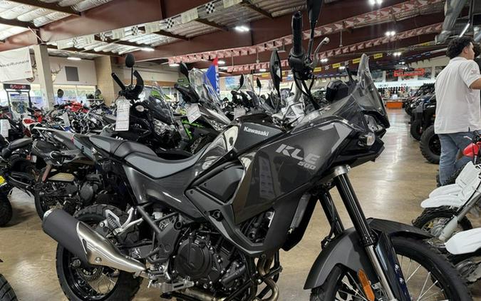 2026 Kawasaki KLE500 ABS