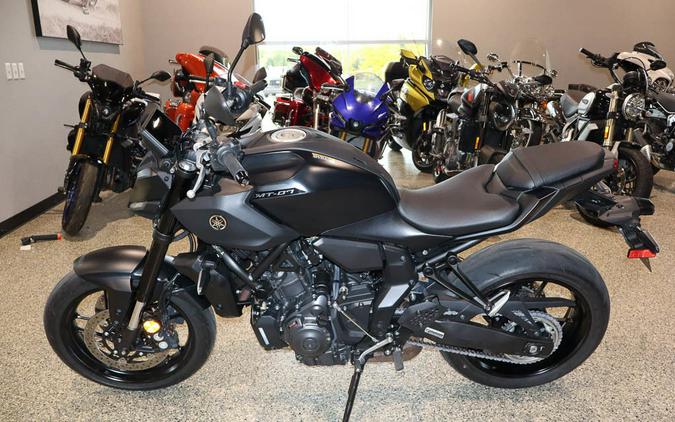 2025 Yamaha MT-07