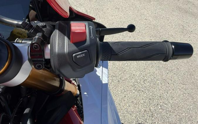 2026 Yamaha YZF R7 70Th Anniversary Edition