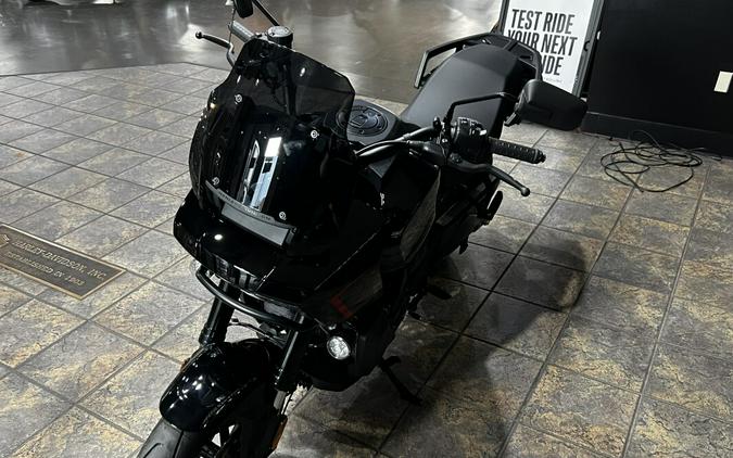 RA1250ST 2026 Pan America® 1250 ST