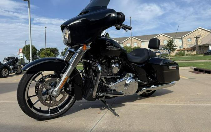 2023 Harley-Davidson® FLHX - Street Glide®