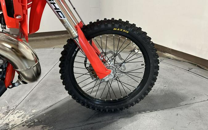 2027 BETA RR X-Pro 300 2-Stroke