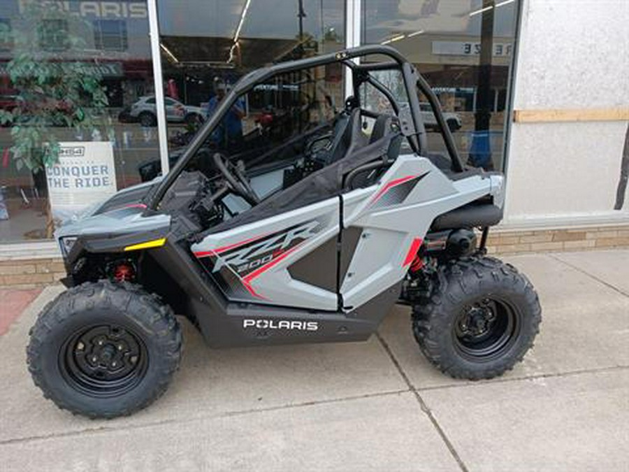 2024 Polaris RZR 200 EFI